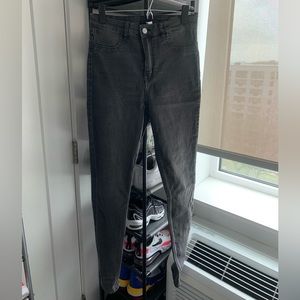 H&M super high rise jeans, size 6, skinny Jean